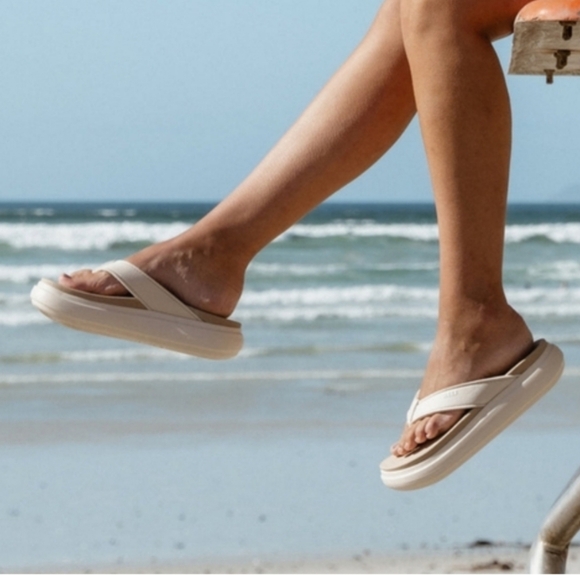 Reef Shoes - NEW! REEF Cushion Bondi Platform Vintage Sandals Sz 6 NWT